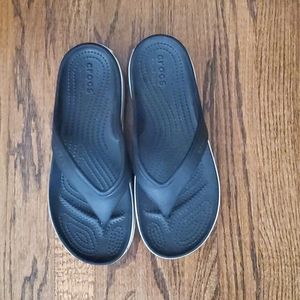 Crocs Platform flip flops